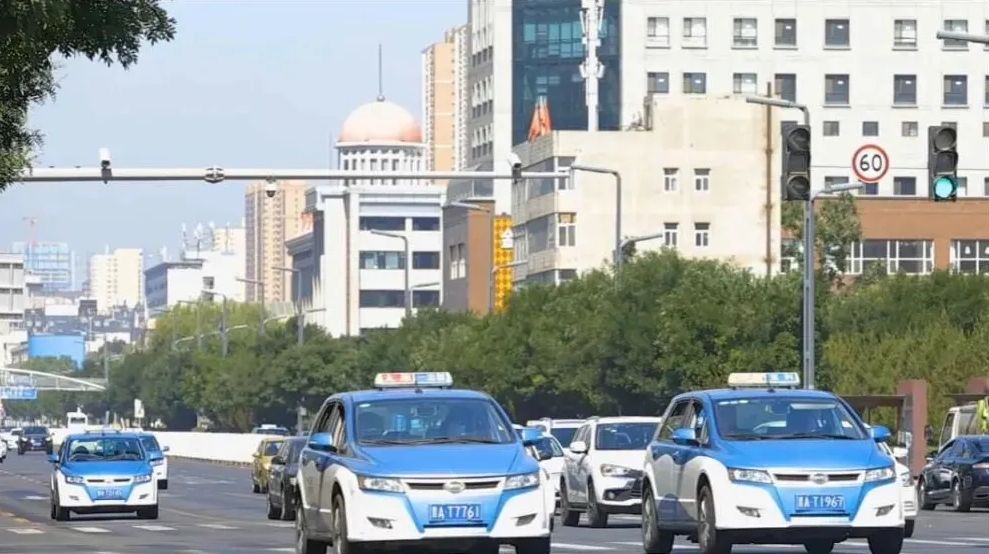 山西省積極推進95128出租汽車電召平臺建設_95128_出租汽車電召平臺_出租汽車電召平臺建設_出租車電召平臺_出租車巡網(wǎng)融合